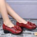SOCOFY Large Size Floral Decoration Pure Color Mid Heel Retro Pumps SOCOFY Large Size Floral Decoration Pure Color Mid Heel Retro Pumps